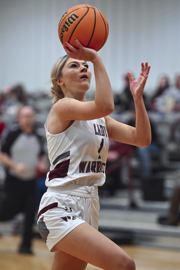 bers Falls girls get home wins over Braggs, Kinta, but Warriors fall