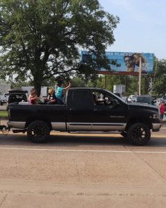 LEE’S LAWN SERVICE 2